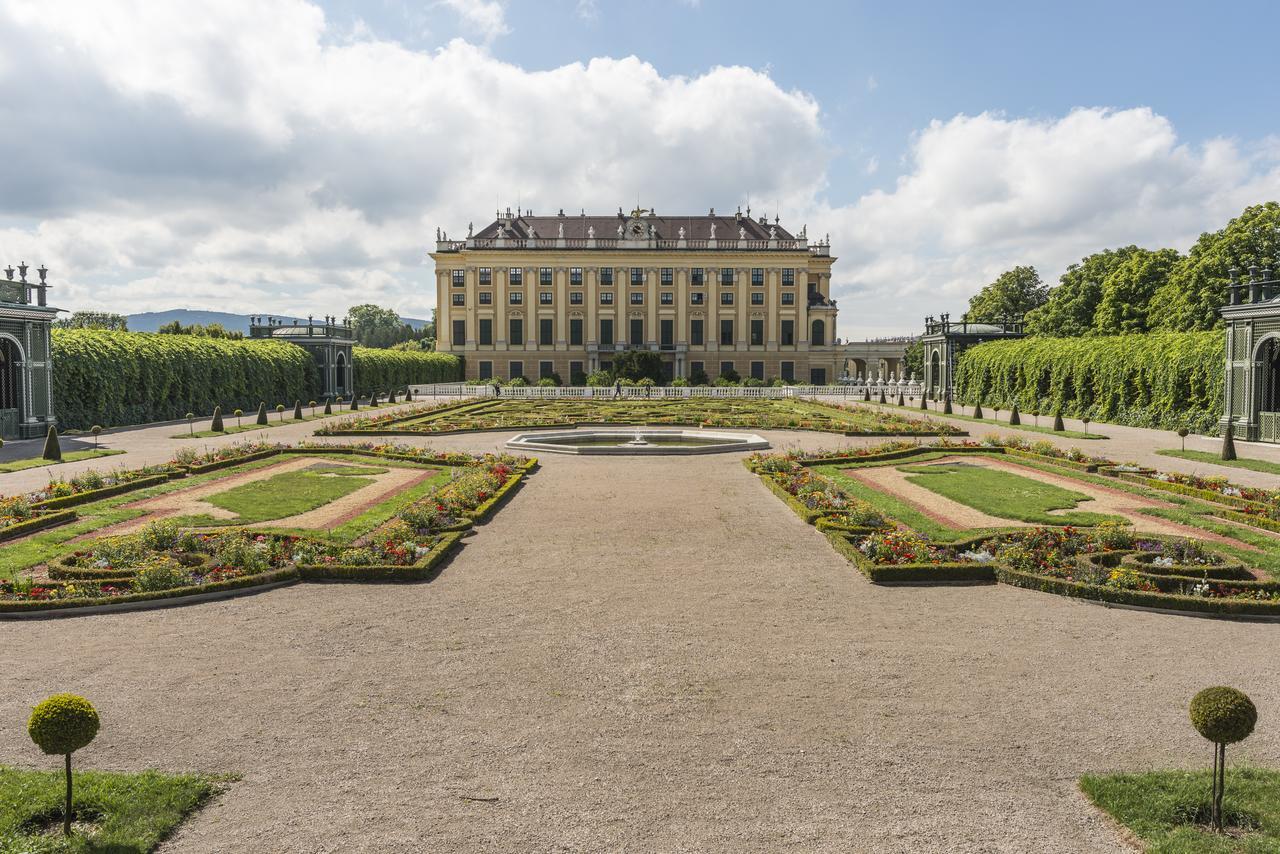 Silent Paradise Ober St Veit Vienna Exterior photo