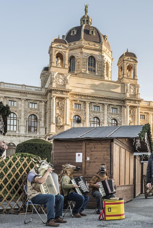 Silent Paradise Ober St Veit Vienna Exterior photo
